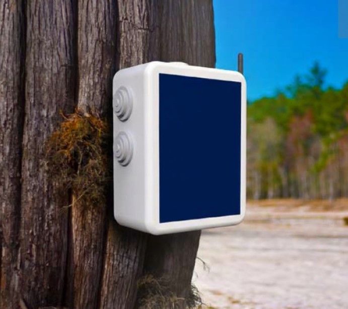 Solar Charging Box for Remote IoT